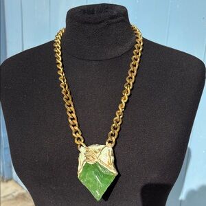 One of a kind Adina Mills Gold and Green Calcite Pendant Necklace